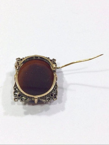 Broche Broche camée sur cornaline en or rose et diamants 58 Facettes 948824