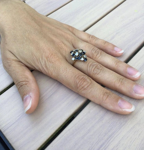 Bague 56.5 Bague en or jaune 18 carats à diamants et saphirs poire 58 Facettes