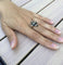 Bague 56.5 Bague en or jaune 18 carats à diamants et saphirs poire 58 Facettes