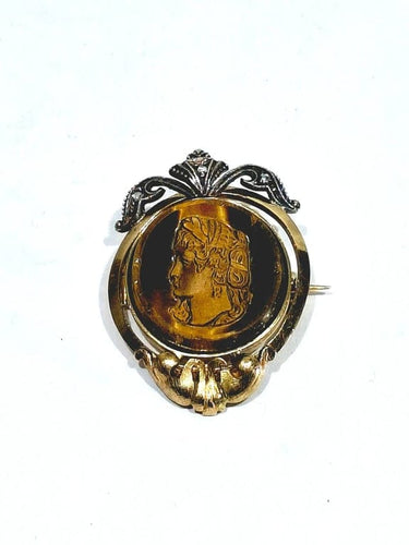 Broche Broche en or rose et blanc 18 carats et œil de tigre, diamants 58 Facettes