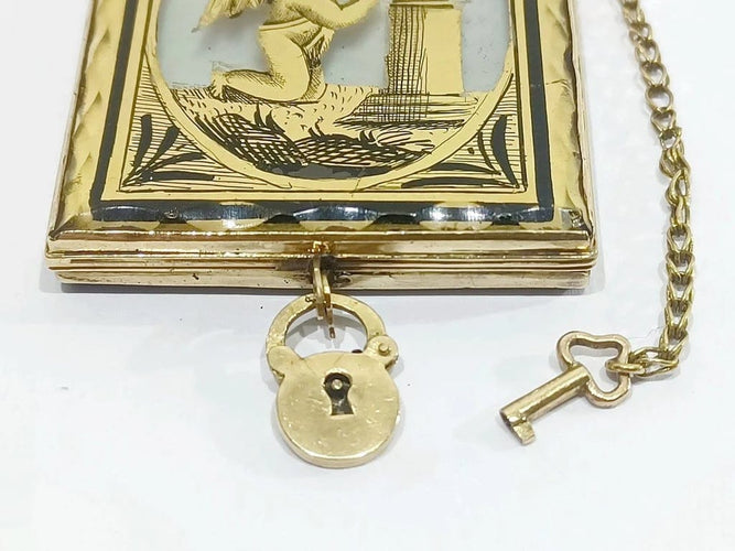 Pendentif Broche médaillon - Broche en or rose 18 carats et verre églomisé 58 Facettes 3055/1