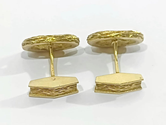 a06b93f1-f2f6-46d3-ee16-3a9ea0d32a00