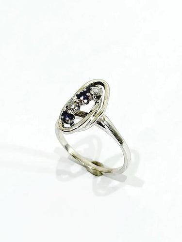 Bague 52 Bague en or blanc 18 carats avec diamants et saphirs 58 Facettes 1694/1
