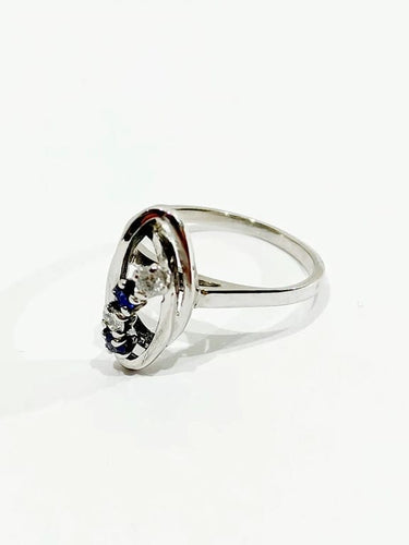Bague 52 Bague en or blanc 18 carats avec diamants et saphirs 58 Facettes 1694/1