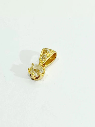 Pendentif Pendentif en or jaune 18 carats et diamants 58 Facettes