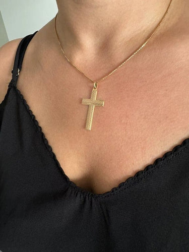 Pendentif Pendentif croix en or rose 18 carats 58 Facettes