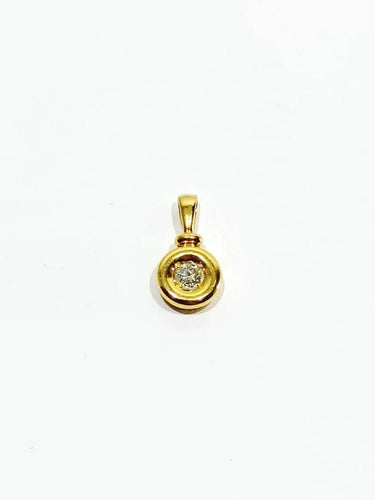 Pendentif Pendentif en or jaune 18 carats et diamant taille brillant 58 Facettes