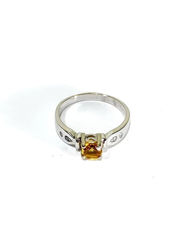 Bague 57 Bague en or blanc 18 carats avec citrine et diamants 58 Facettes