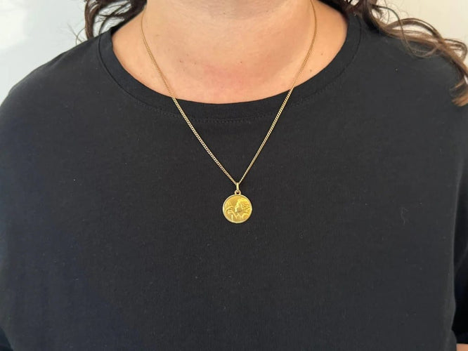 Pendentif Médaille de baptême - Ange et colombe en or jaune 18 carats 58 Facettes