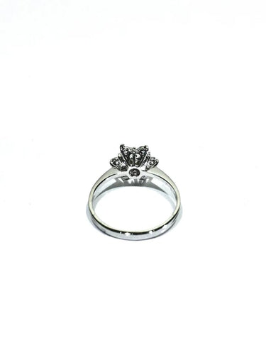 Bague 54 Bague étoile en or blanc 18 carats et diamants 58 Facettes