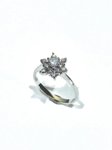 Bague 54 Bague étoile en or blanc 18 carats et diamants 58 Facettes