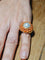 Bague 50.5 Bague en or jaune 18 carats avec perles de corail 58 Facettes