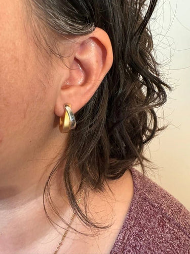 Boucles d'oreilles Boucles d'oreilles en or jaune et blanc 18 carats 58 Facettes