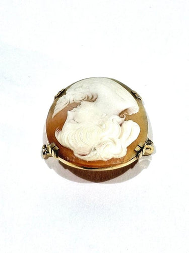 Broche Broche camée coquillage en or jaune 18 carats 58 Facettes