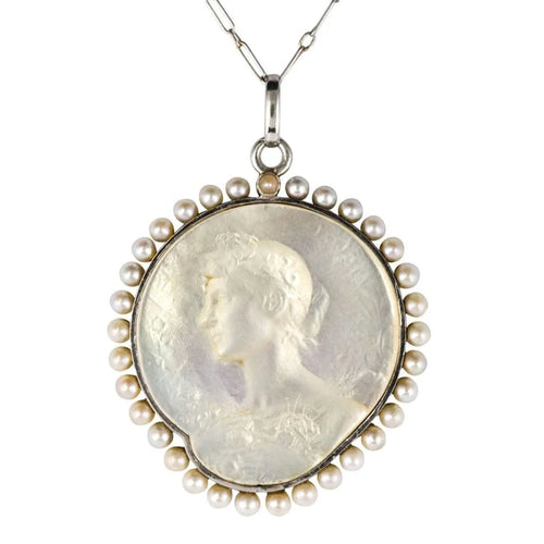 fdf75535-28da-4371-fd63-2e41c1248500