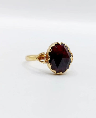 Bague 53 Bague antique en or rose 18k aux grenats de Perpignan 58 Facettes A06485