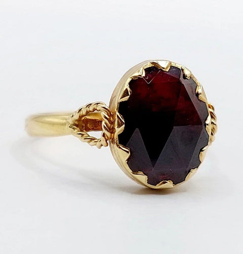 Bague 53 Bague antique en or rose 18k aux grenats de Perpignan 58 Facettes A06485