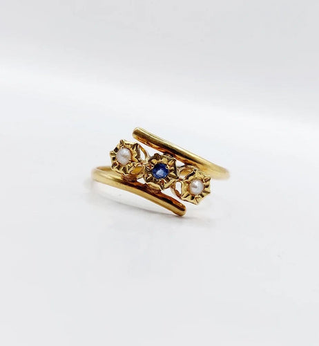 Bague 60 Bague antique en or 18k, pierre bleue et perles 58 Facettes A06503