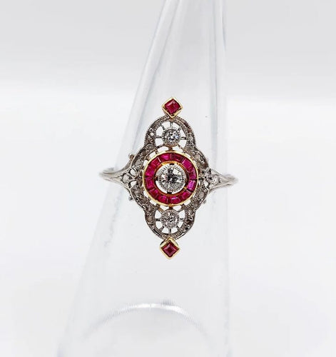 Bague 51 Bague marquise Art déco en platine, diamants et rubis synthétiques 58 Facettes A06548
