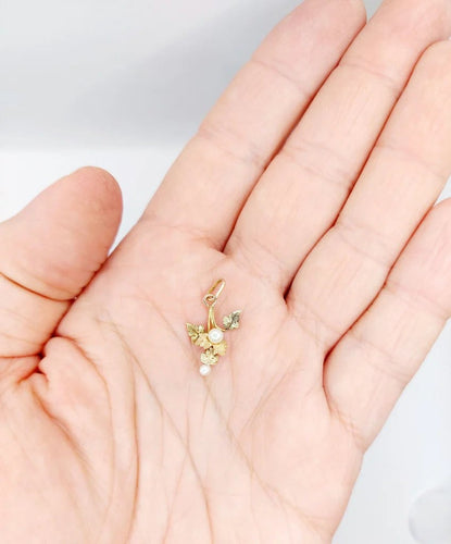 Pendentif Pendentif victorien fleur en or rose et jaune 18k et perles 58 Facettes A02325