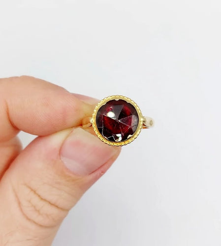 1277ab2b-d59b-4ba7-0a32-e84419e6d100