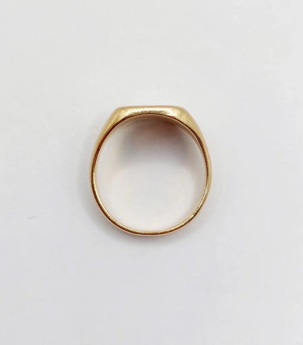 Bague 48 Chevalière antique en or 18k aux armoiries françaises 58 Facettes A03321