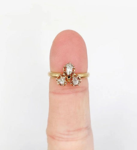 Bague 52 Bague victorienne trèfle en or rose 18k et diamants 58 Facettes A02570