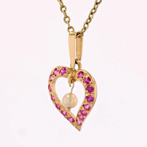 Pendentif Pendentif cœur en or jaune 18 carats, rubis de synthèse et perle 58 Facettes 21-275B