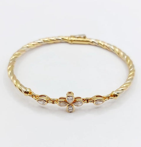 843c12ca-7586-4a71-18da-a869e78b4700