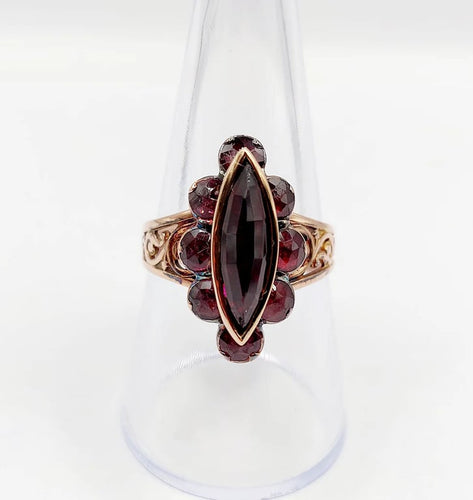 228596f1-410b-4937-d47b-462f52cce400