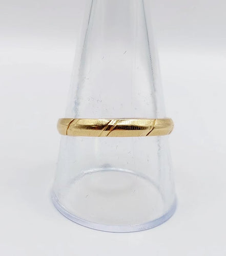 9c9ed311-6817-4def-4495-d85c21555900