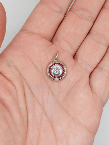 Pendentif Pendentif cible Art déco en or jaune 18k, diamant et rubis 58 Facettes A05894