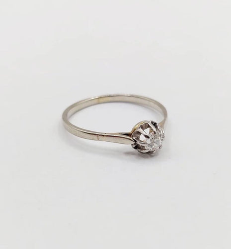 Bague 51 Bague solitaire Art déco en or blanc 18k avec diamant taille ancienne 58 Facettes A05998