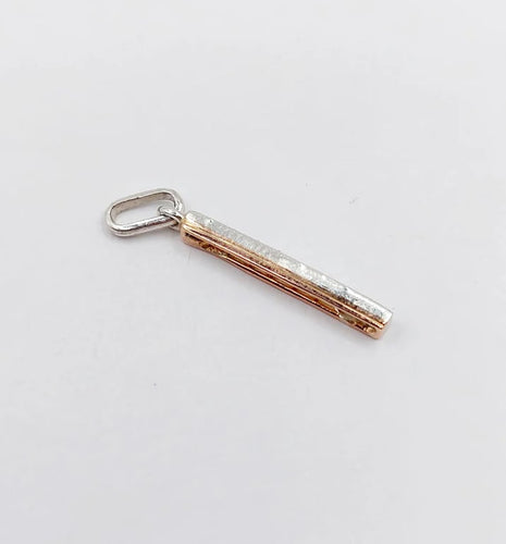 d8559185-29c7-48db-b31b-daf687e47900