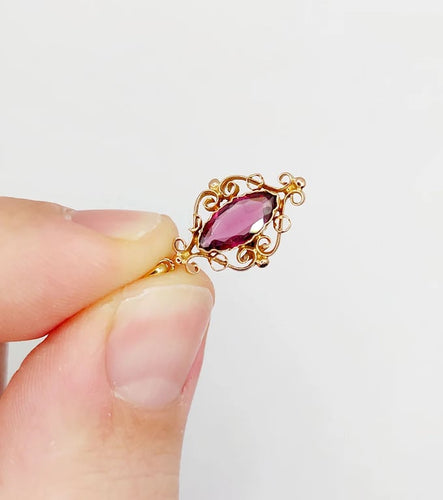 61f899e1-4070-44b6-7fa8-f975bceef400