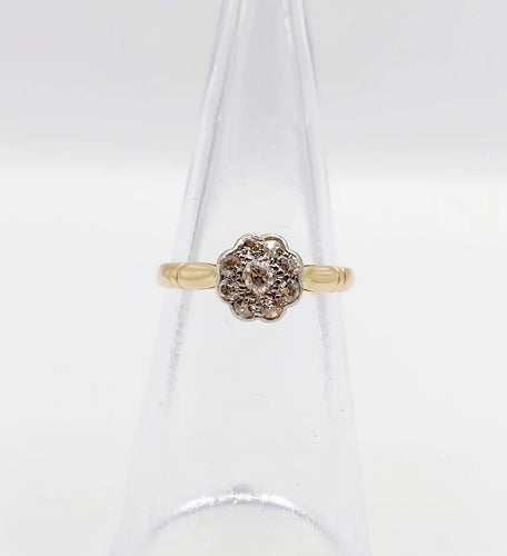 Bague 48.5 Bague marguerite en or jaune 18k et platine avec diamants 58 Facettes A06229