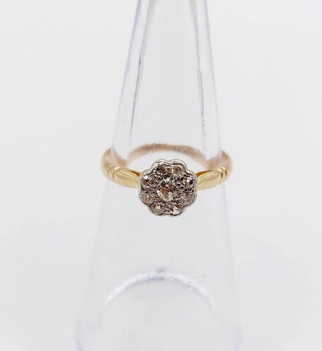 Bague 48.5 Bague marguerite en or jaune 18k et platine avec diamants 58 Facettes A06229