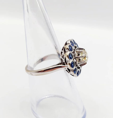 3703435d-4795-4ddd-6d46-a11ae7b41900