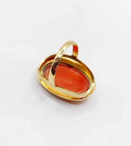 Bague 52 Bague cocktail style antique en or jaune 18k avec camée en corail 58 Facettes A06378