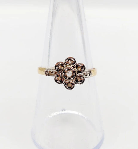 Bague 55 Bague marguerite antique en or 18k et diamants taille rose 58 Facettes A06395