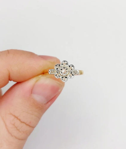 Bague 55 Bague marguerite antique en or 18k et diamants taille rose 58 Facettes A06395