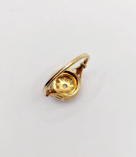 Bague 50 Bague cible Art déco en or jaune 18k, diamants taille rose et rubis calibrés 58 Facettes A06428