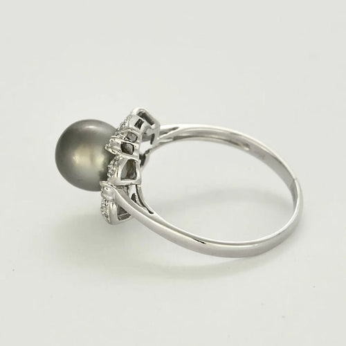 Bague 64 Bague des Îles - Bague en or blanc avec perle de Tahiti et diamants 58 Facettes LP1397/