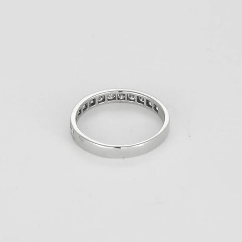 Bague 52 Alliance diamantée en or blanc 18 carats 58 Facettes LP1422/