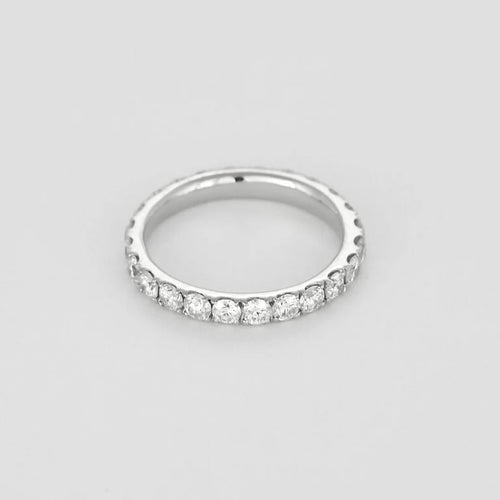 Bague 53 Alliance en or blanc 18K sertie de diamants taille brillant 58 Facettes LP1381/