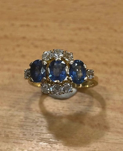 Bague 58.5 Bague Ciel Diamanté en or jaune 18K, saphirs et diamants 58 Facettes LP458/10