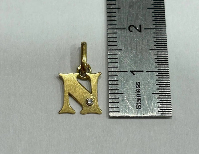 Pendentif Pendentif lettre N en or jaune 18k et diamant 58 Facettes LP251/16