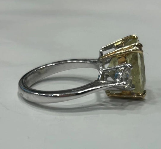 Bague 54 Bague cocktail - Saphir birman et diamants en or 750 58 Facettes LP829/13