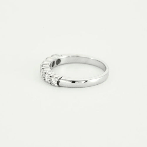 Bague 51.5 Alliance rivière - Bague en or blanc 750 sertie de diamants 58 Facettes LP1067/12