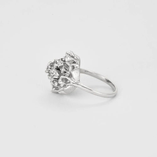 Bague 54 Bague fleur en or blanc 750 et diamants 58 Facettes LP1057/13